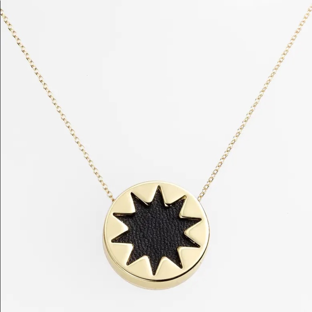 House of Harlow 1960 Pendant Necklace